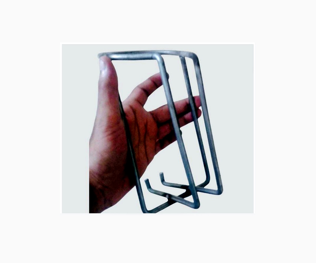 Bottle Holder – Wire-Frame - Stainless Steel - UG Enterprises